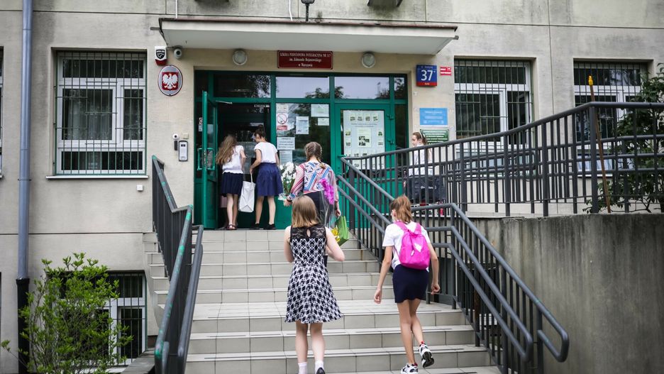 Wyprawka szkolna 2021. Rodziców czekają spore wydatki 