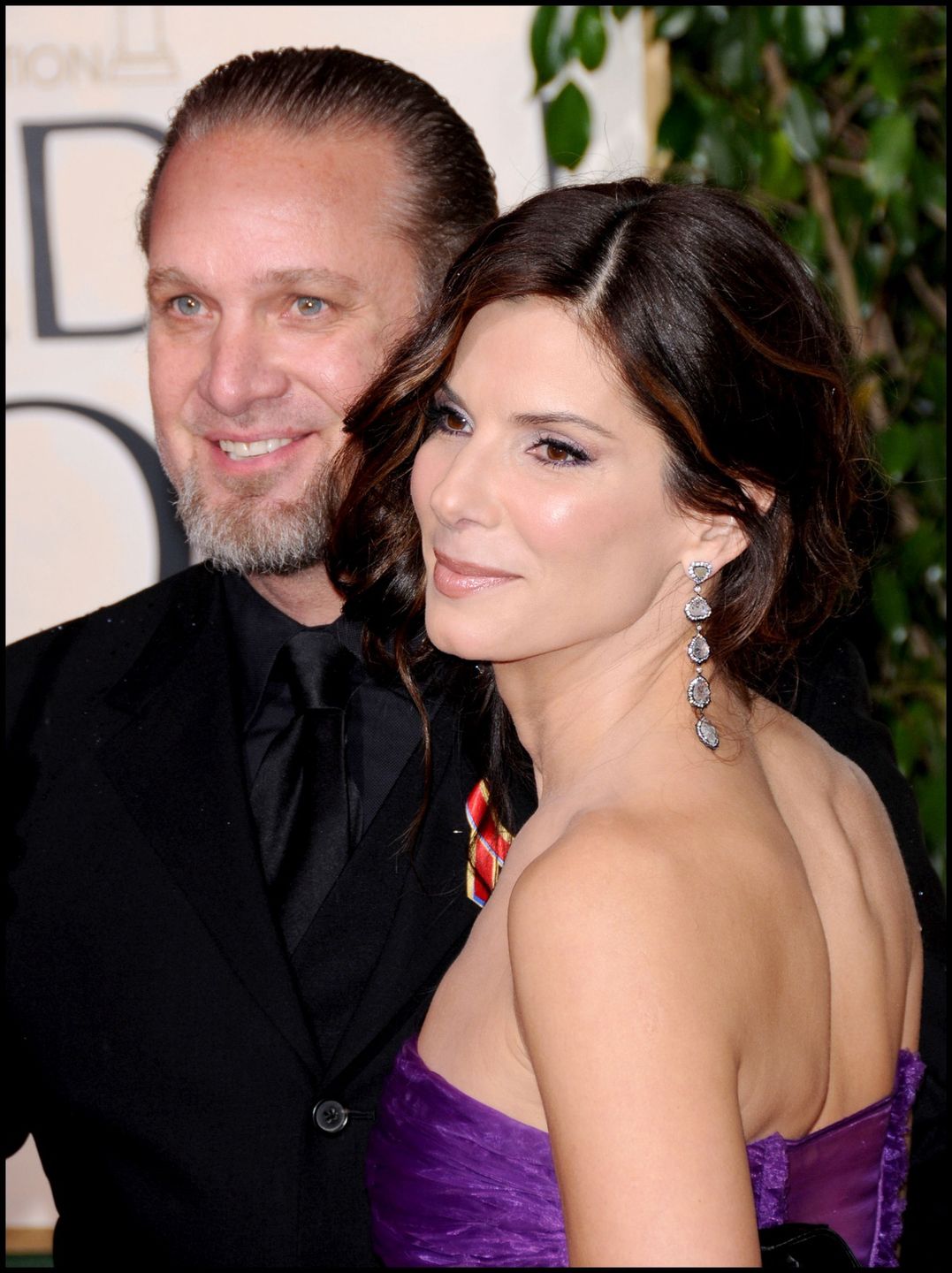 GOLDEN GLOBE AWARDS 2010SANDRA BULLOCK + JESSE JAMES @ the 2010 Golden Globe awards  held @ the Beverly Hilton hotel.January 17, 2010Chris DELMAS / VISUAL Press Agency