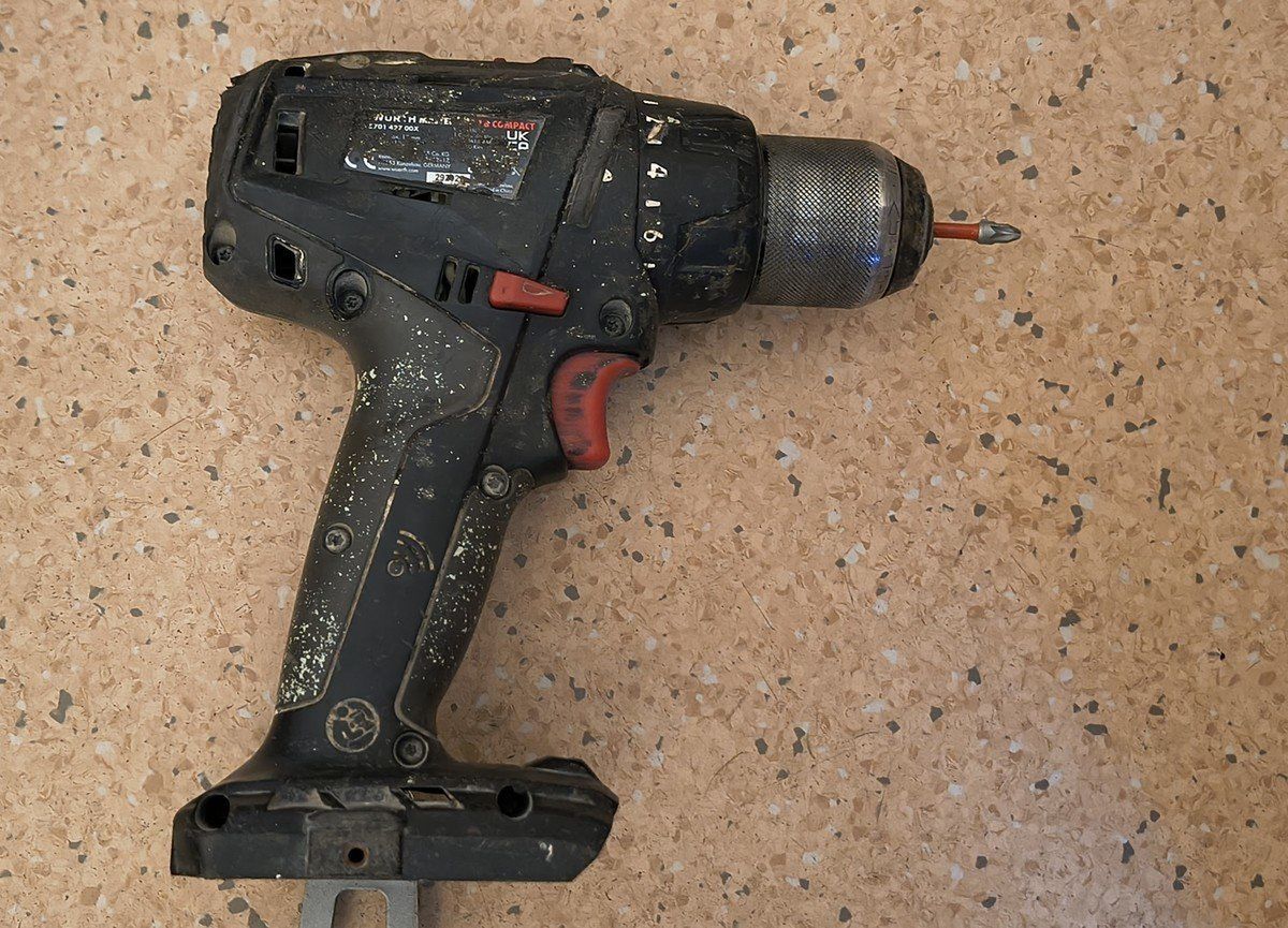 elektronarzędzia odzyskane przez koszalińskich policjantów