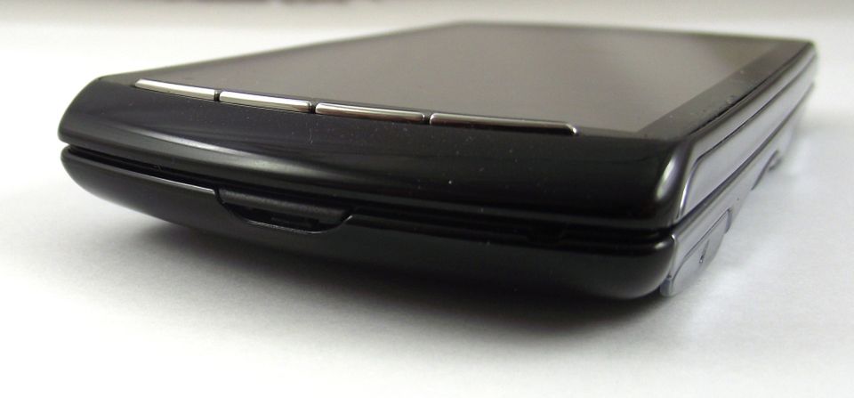 Sony Ericsson Xperia PLAY, czyli rewolucja w graniu na komórkach [pierwsze wrażenia] 8