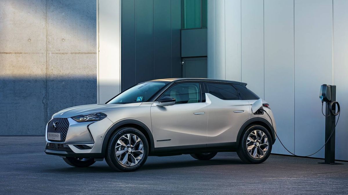 Elektryczny napęd pasuje do futurystycznego charakteru modelu DS3 Crossback.