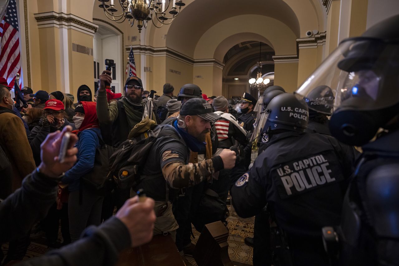 Skandaliczny ruch Trumpa. Usunięto dowody ataku na Kapitol