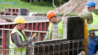 W tym mieście płacą już średnio ponad 11 tys. zł. I wcale nie jest to Warszawa