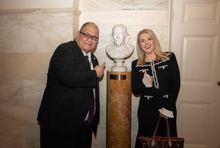 x.com/clashreport Steven Cheung i Karoline Leavitt