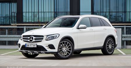 Wstępne podsumowanie polskiego rynku samochodów. Kupujemy więcej mercedesów i bmw niż fiatów i peugeotów