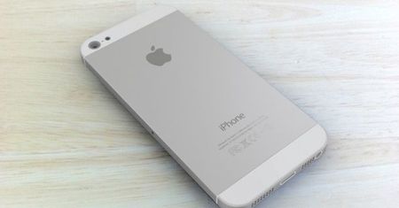 Zamówienia na iPhone’a 5 ruszą już za miesiąc!