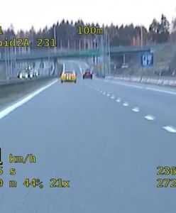 Skrażysko-Kamienna. Z zawrotną prędkością pędził przez S7. Teraz pożałuje