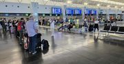 Niepełnosprawny mężczyzna został na lotnisku. Samolot odleciał bez niego