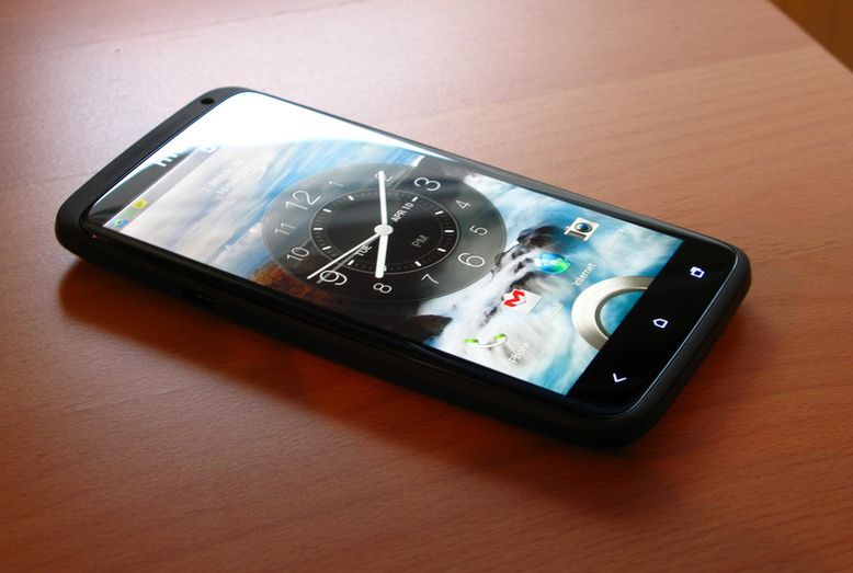 HTC One X (fot. Jemimus)
