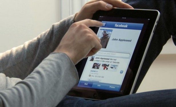 Twórcy Facebooka zmienili zdanie w sprawie natywnej aplikacji dla iPada