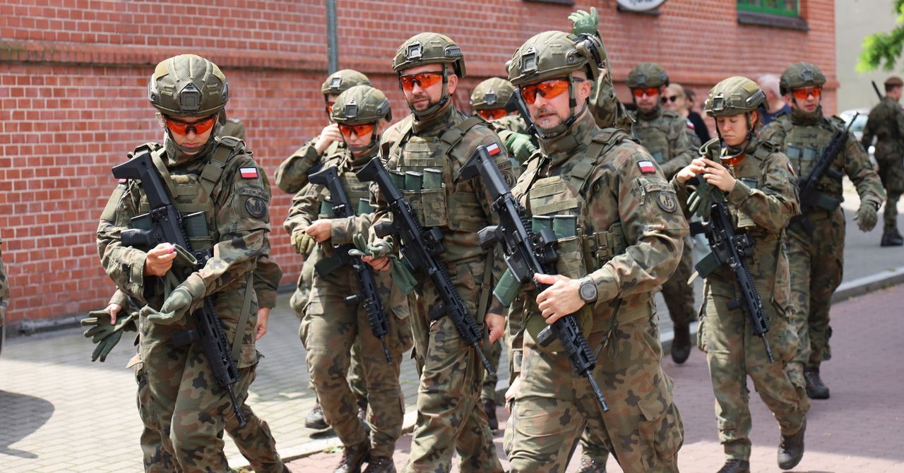 Przysięga wojskowa żołnierzy w Rudzie Śląskiej. Dziś na Placu Jana Pawła II królowali nowi śląscy terytorialsi. Zobaczcie zdjęcia