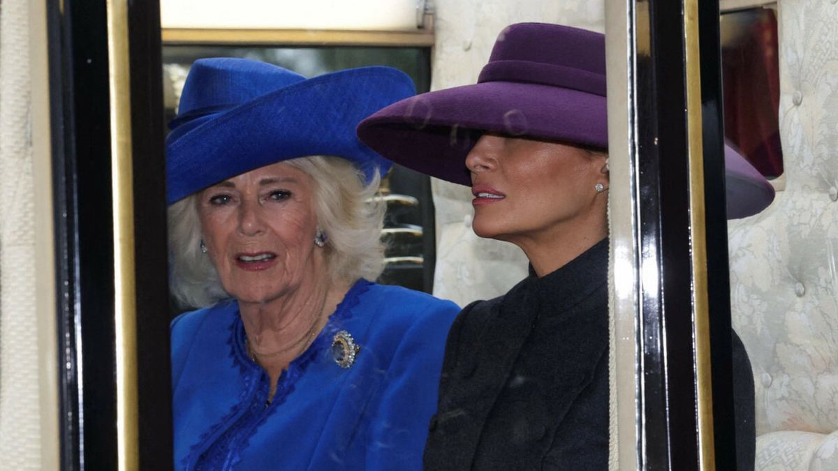 Melania Trump wsiadła do karocy z królową Camillą