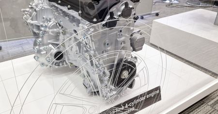 Widziałem dwa nowe silniki Toyoty. Jeden będzie popularny, drugi wściekle mocny
