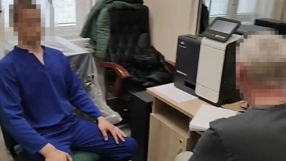 16-latek brutalnie zaatakował ochroniarza Biedronki w centrum W