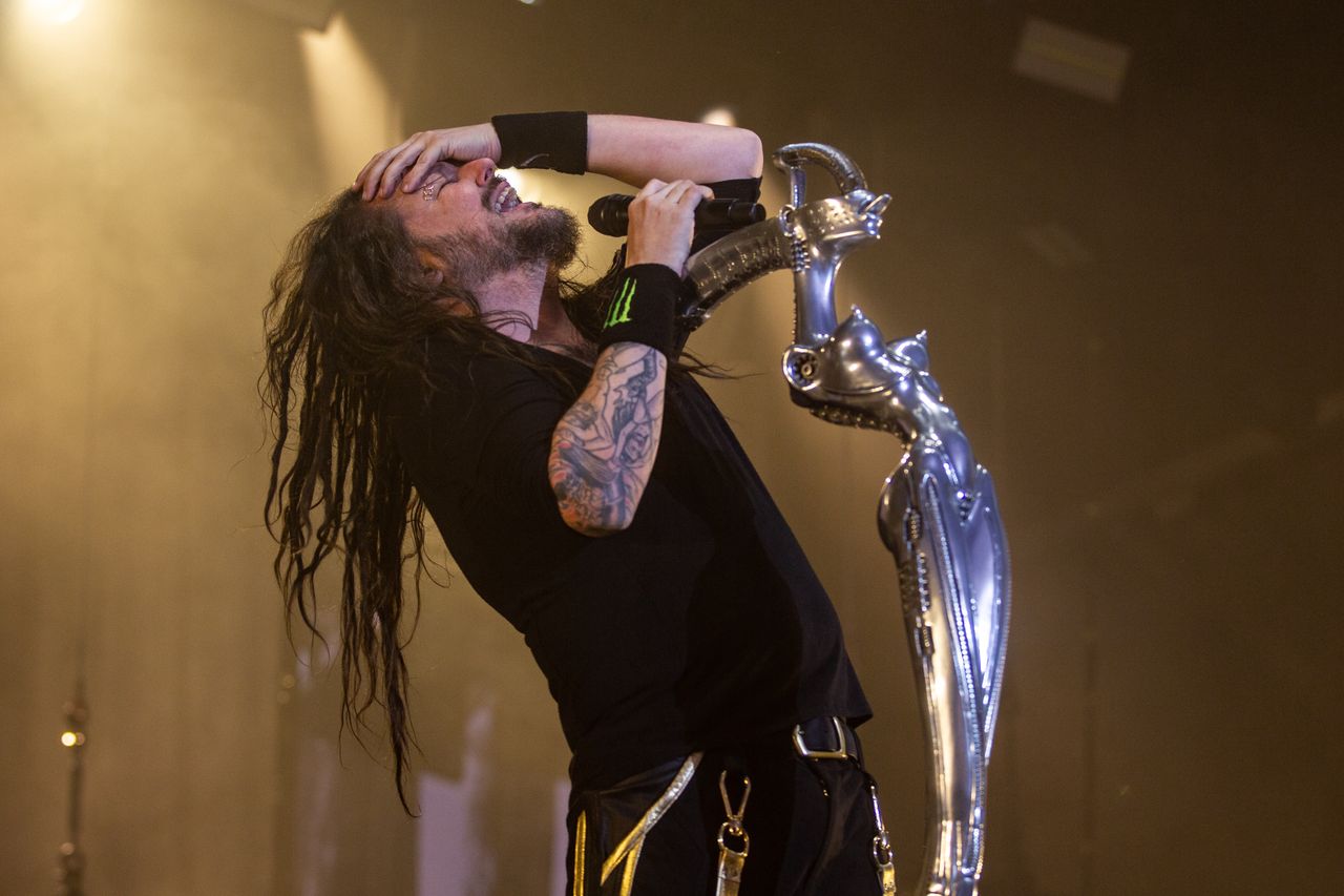 SACRAMENTO, CALIFORNIA - OCTOBER 13: Jonathan Davis of Korn performs an 2019 Aftershock Festival at Discovery Park on October 13, 2019 in Sacramento, California. (Photo by Miikka Skaffari/FilmMagic)