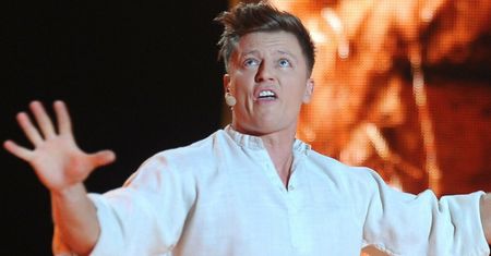 Eurowizja 2021. Koronawirus w polskiej delegacji! Rafał Brzozowski NIE WYSTĄPI na eurowizyjnej scenie?!