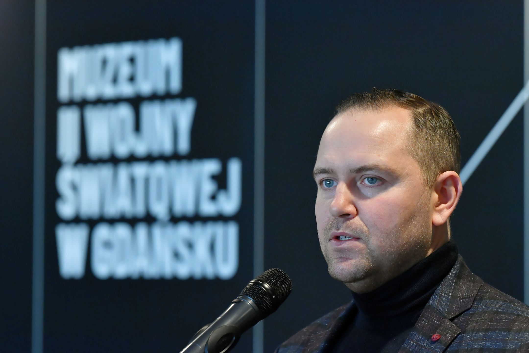 Karol Nawrocki w 2021 roku był dyrektorem Muzeum IIWŚ