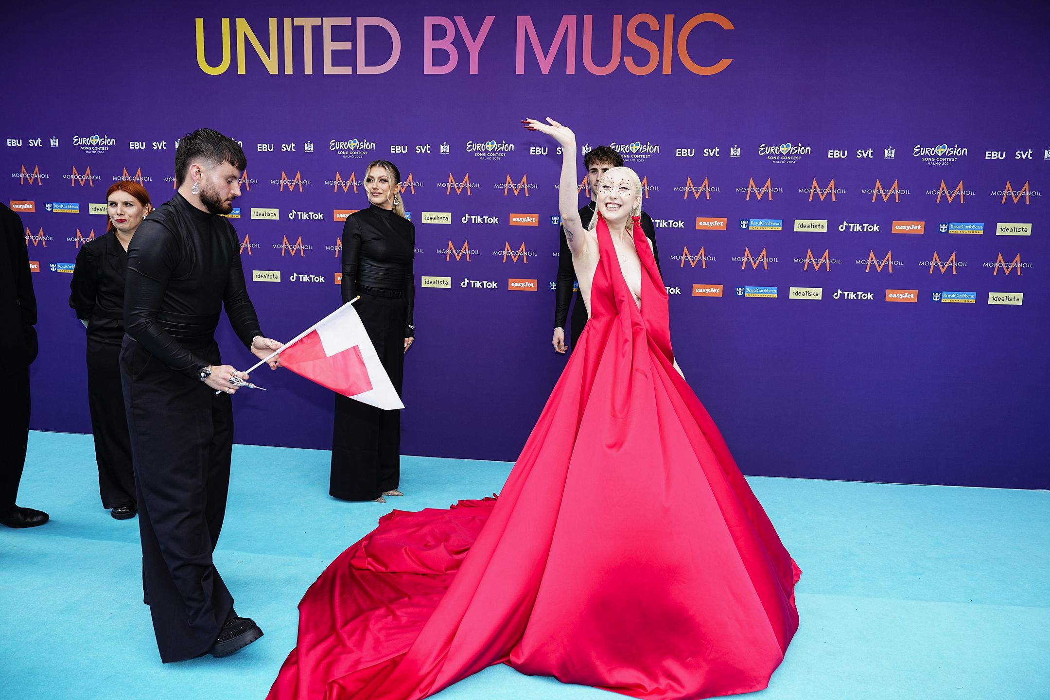 Luna na Turkusowym Dywanie