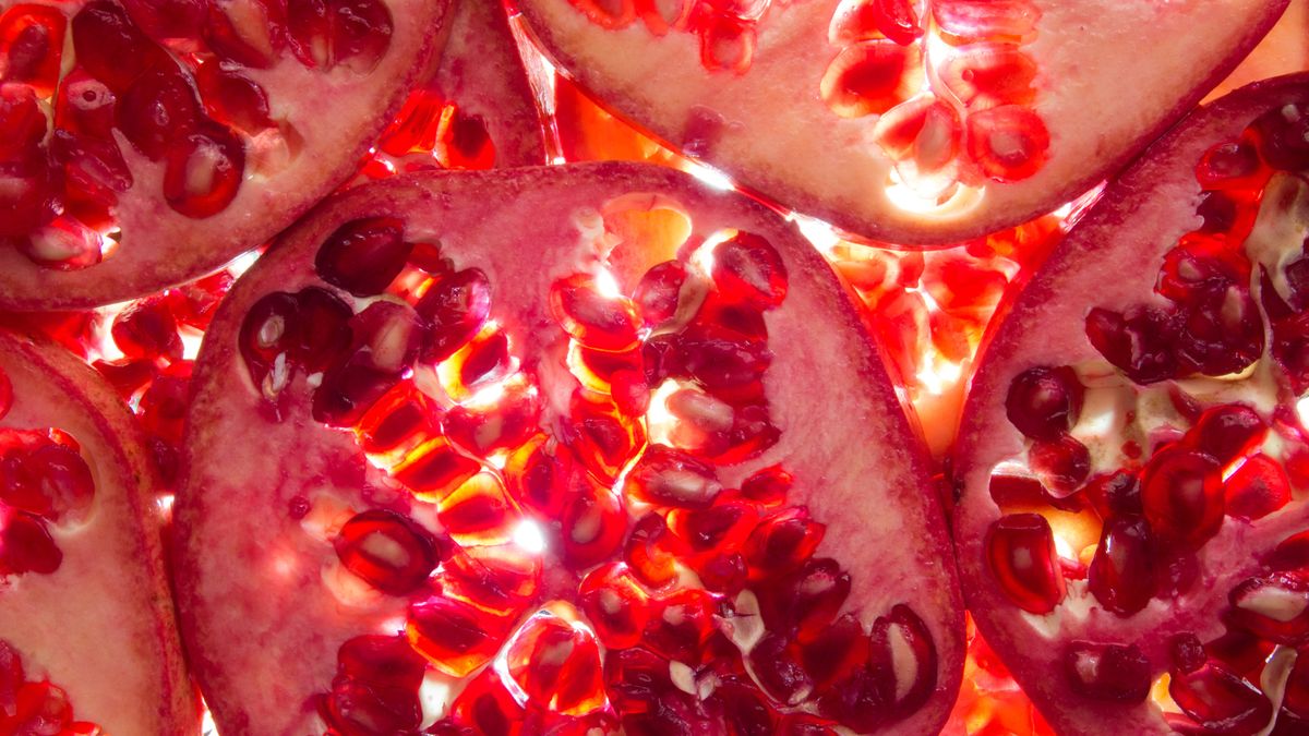 Sezonowe owoce wspierają naszą odporność zimą