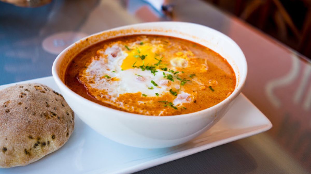 Zupa o smaku pizzy to niebanalna potrawa, tak sycąca, że w zupełności wystarczy za cały obiad 