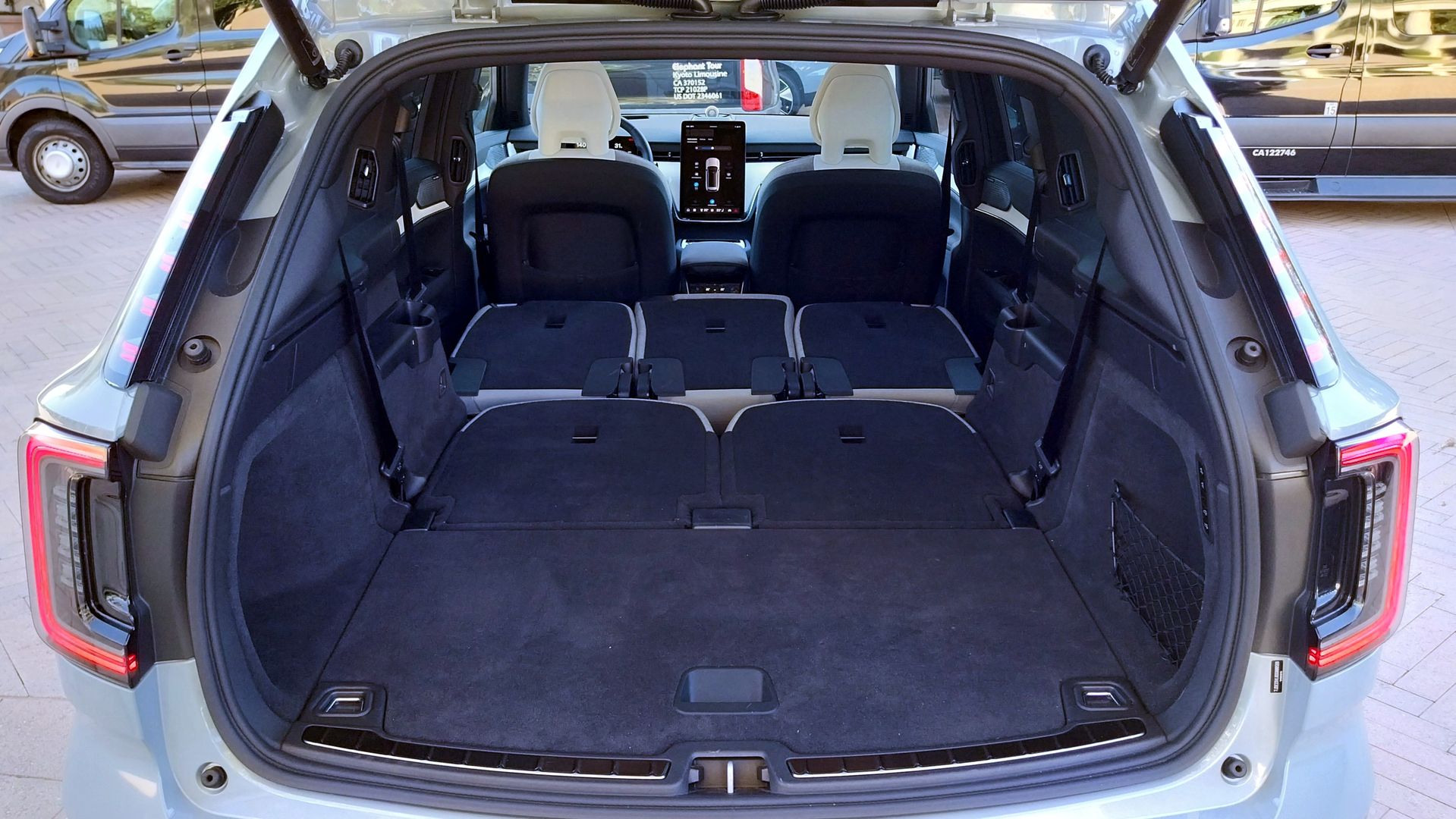 Volvo EX90