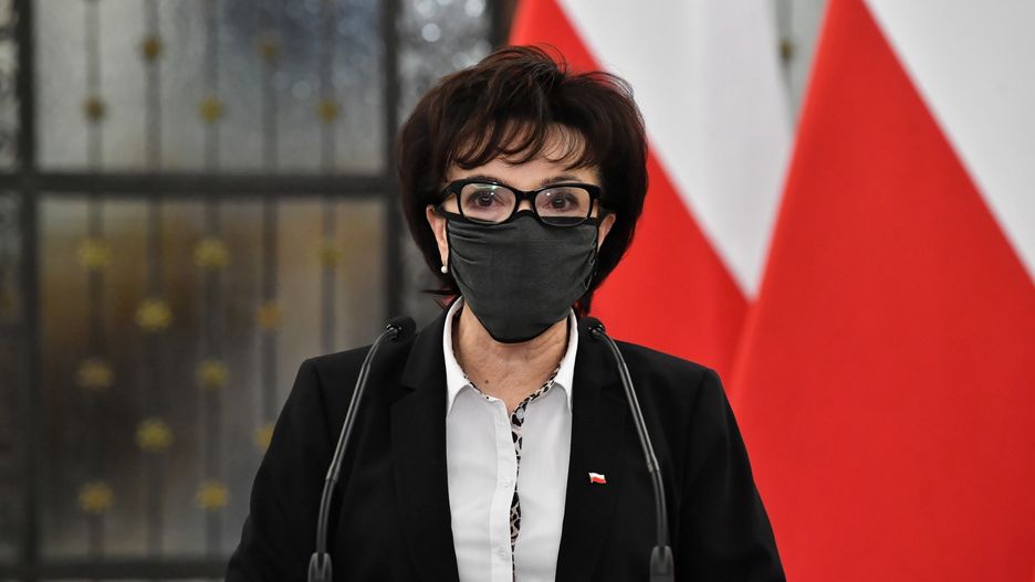 El�bieta WitekWarszawa, 22.11.2021. Marsza�ek Sejmu El�bieta Witek podczas konferencji prasowej w Sejmie, 22 bm. Konferencja dotyczy�a projektu weryfikacji szczepie� pracownik�w. (sko) PAP/Radek PietruszkaRadek Pietruszkakonferencja, konferencja prasowa, marsza�ek, polityk, polityka, sejm
