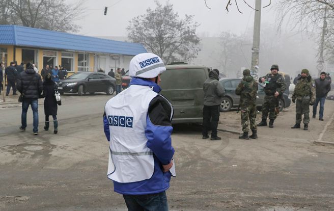 OBWE po ataku na Mariupol: rakiety wystrzelono z obszarów kontrolowanych przez separatystów