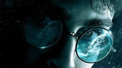 Mrok na pierwszych plakatach nowego Harry'ego Pottera 1