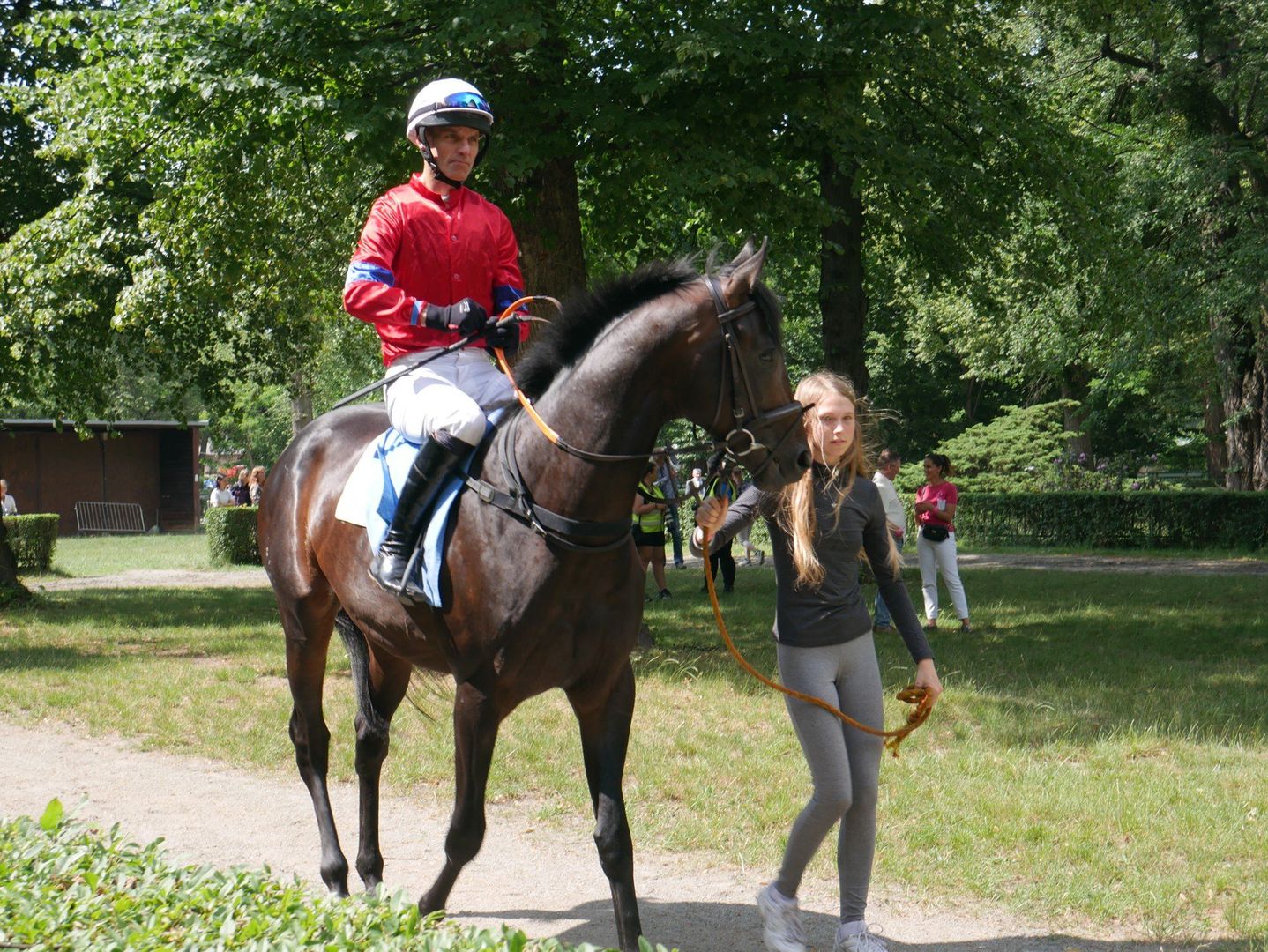 Wyjątkowy Ladies Day na Partynicach już 1.06! Gonitwy, husaria, hobby horse i elegancja w stylu wielkich torów wyścigowych!
