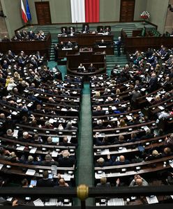 Alkohol dla posłów trochę droższy. Po pytaniach WP podwyżka w "barze za kratą"