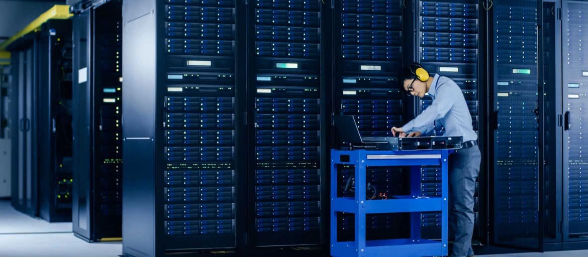 Domena, hosting, serwer - jak wybrać i gdzie szukać?