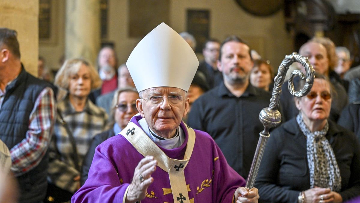 Abp Marek Jędraszewski. Podano wysokość jego emerytury