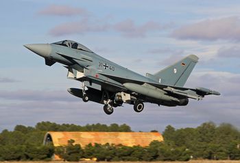 Niemcy wysyłają myśliwce do Polski. Eurofightery trafią do Malborka