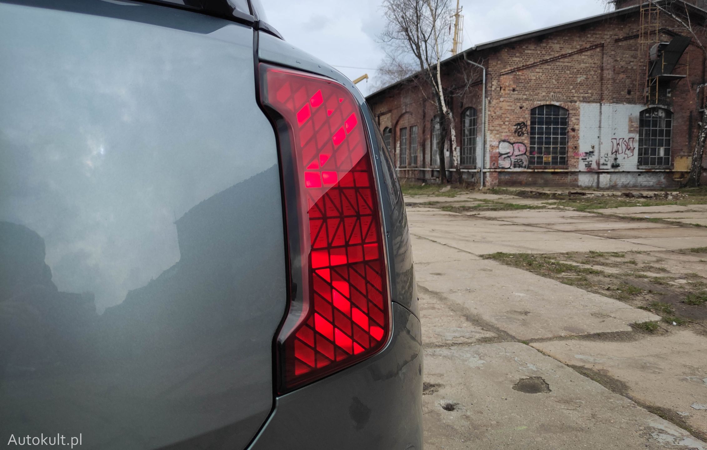 Mini Countryman Favoured 1.5 R3 170 KM 