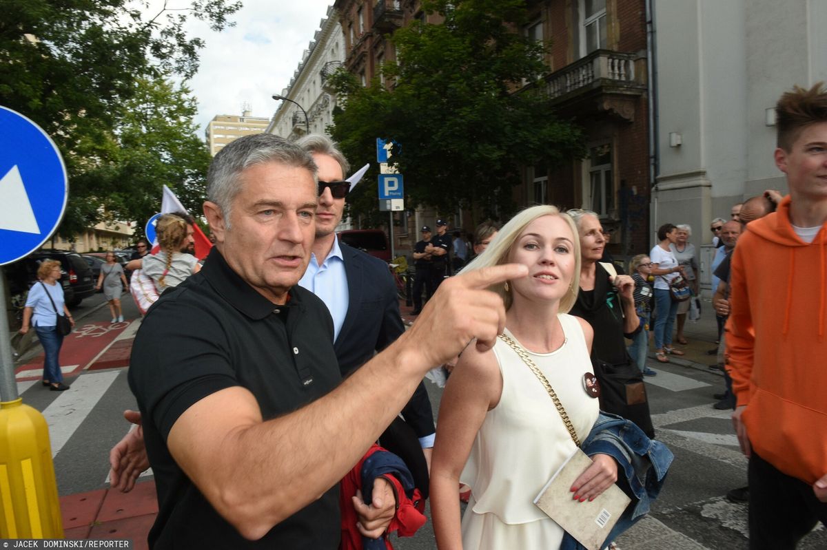 Czarny protest. Żona Władysława Frasyniuka poinformowała o wyroku Sądu apelacyjnego 