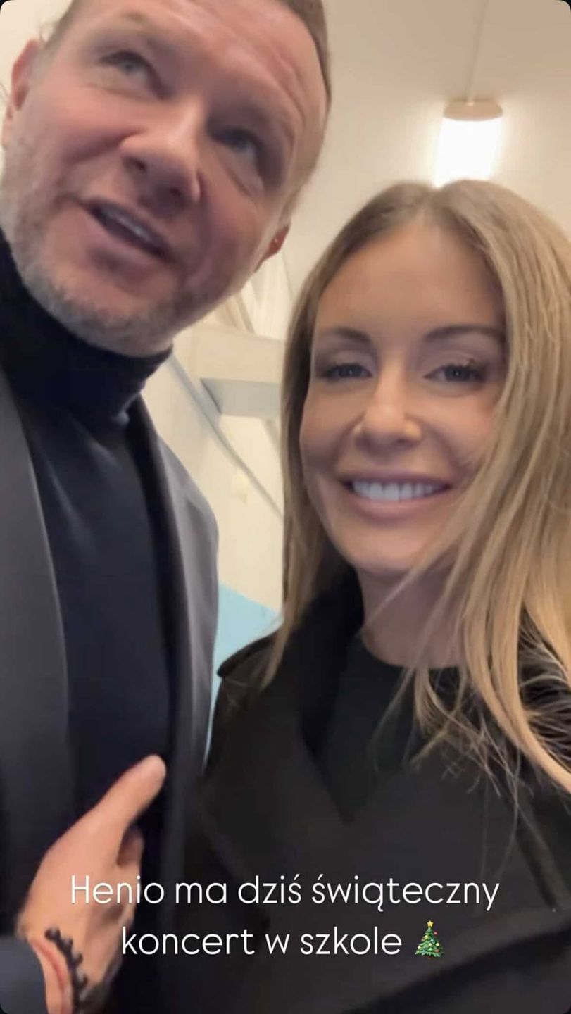 Małgorzata Rozenek relacjonuje bożonarodzeniowy koncert Henia