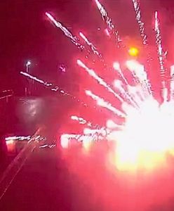 Strażacy kontra fajerwerki. Groźny wystrzał w drodze na interwencję