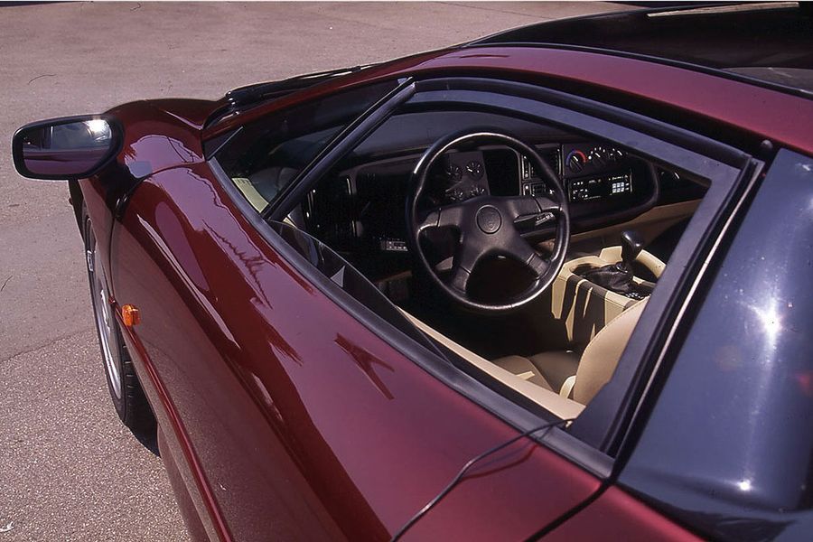 Jaguar XJ220 (fot. sportauto-online.de)