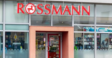 Ostatni dzień promocji w Rossmannie. Perfumy nawet 80 zł taniej