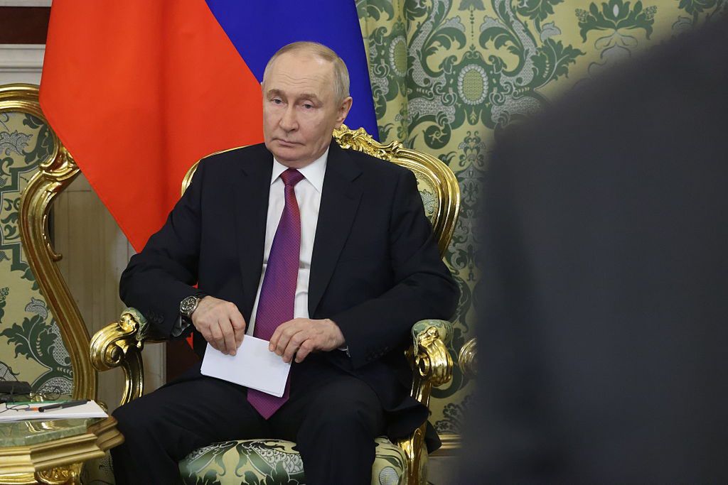 Ból głowy Władimira Putina. Wydobycie ropy spada. Rosną upusty