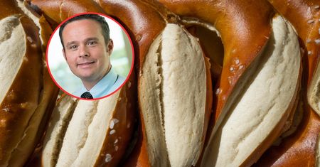 Tej przekąski unikaj, szkodzi sercu. Kardiolog ostrzega