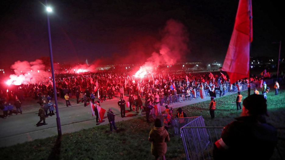 Warszawa. Uczestnicy Marszu Niepodległości w 2019 r.