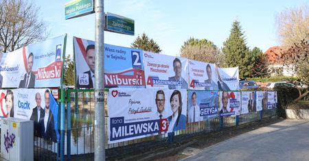 Samorządowcy z Pomorza swoje banery wyborcze wyślą na Ukrainę