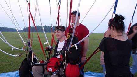 Niesamowita podróż w przestworza na biurowym krzesełku! 1