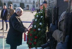 Incydent przed pomnikiem smoleńskim. Trzy zawiadomienia na Kaczyńskiego