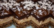 Ciasto Kinder Bueno. Gratka dla miłośników czekoladowych słodkości