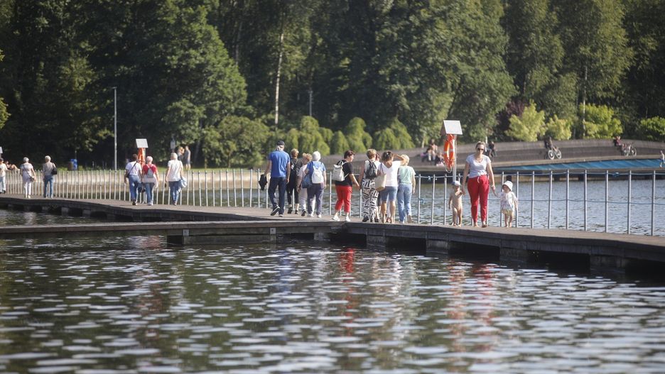 Setki Tyszan wykorzystały słoneczny weekend na wypoczynek na Paprocanach