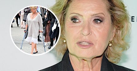 Ewa Kasprzyk przyszła o kulach na konferencję Polsatu. Wyjaśniła, co się stało