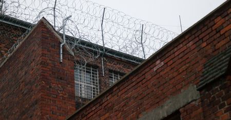 Śmierć w więzieniu we Wrocławiu. "Na głowie stwierdzono dwie rany"