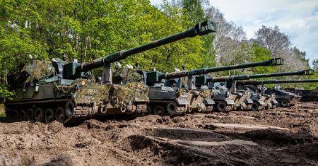 Nie dotrzymają słowa danego Ukrainie. Brakuje pocisków artyleryjskich